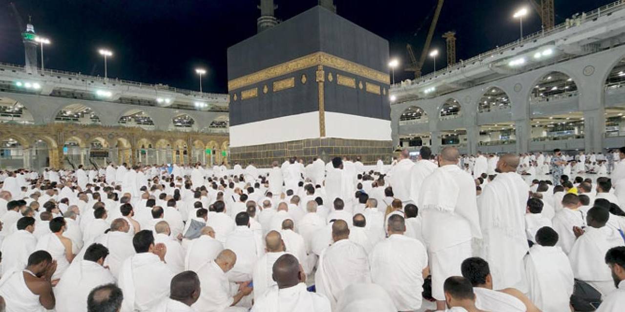 Hac vaadiyle Mekke’ye gittiler ama kapıdan döndüler