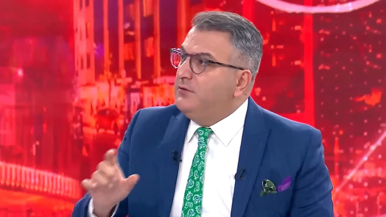 Cem Küçük iktidarı eleştirdi: Ekonomi iflas etmiş durumda, komisyonun amacı yok