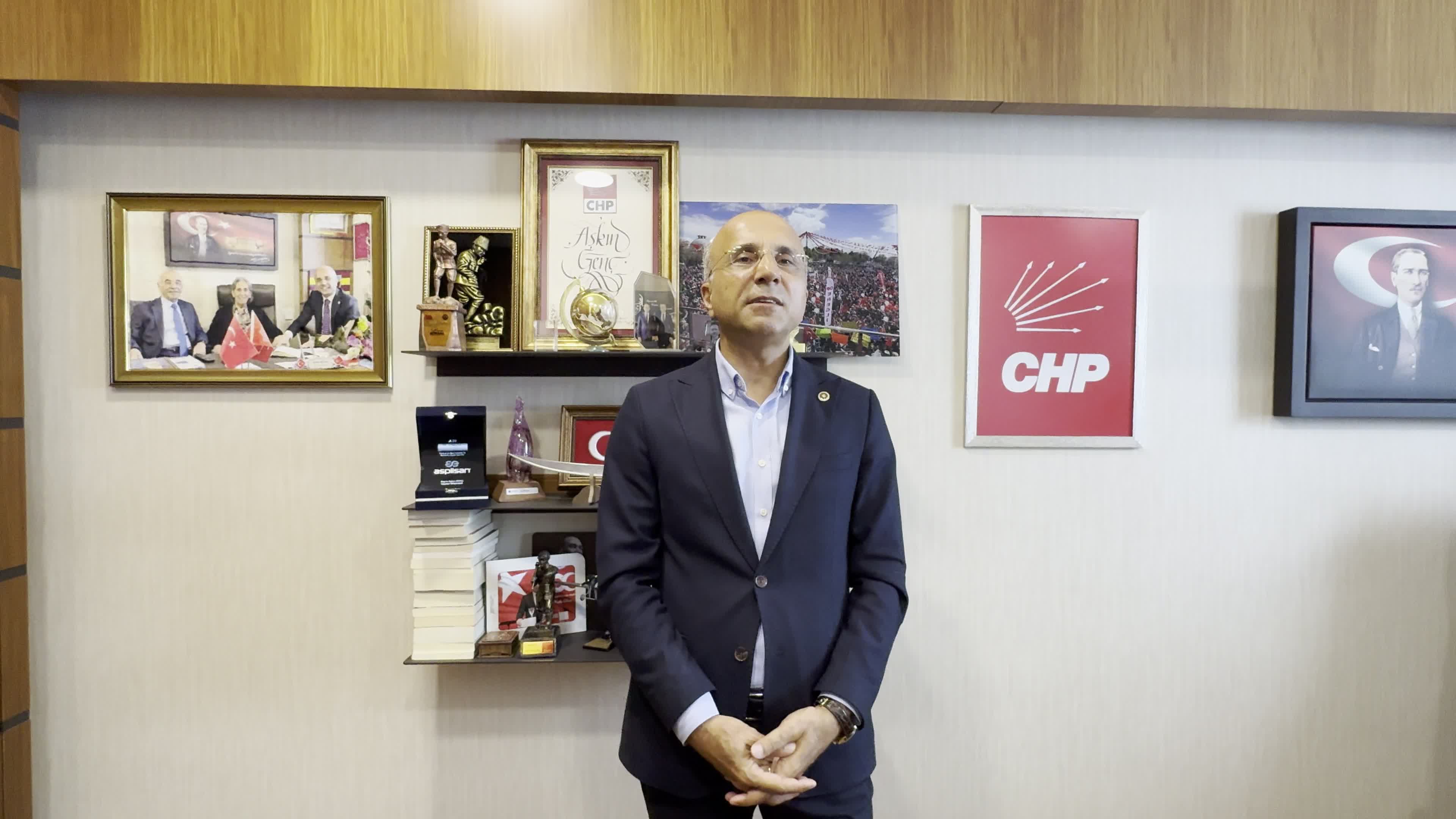 CHP’li Aşkın Genç: "İktidarın 'başarı hikayesi' dediği şey, milyonlar için yoksulluk ve çaresizlikten ibarettir"