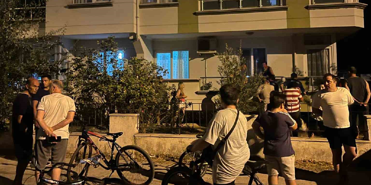 CHP'li Belediye Başkanlarının evine molotof kokteylli saldırı! Komşular yangına müdahale etti