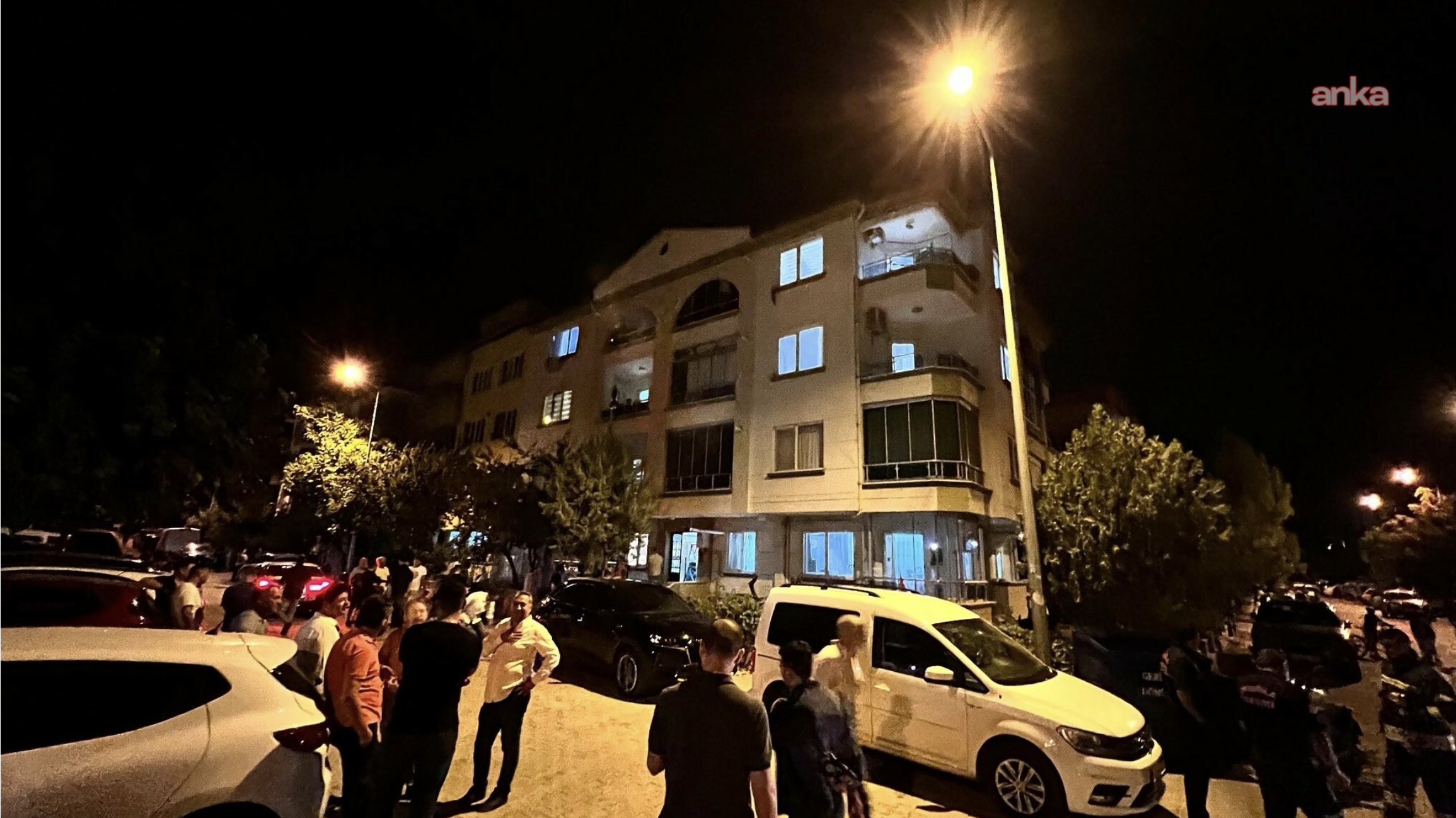 Menteşe Belediye Başkanı Gonca Köksal'ın ailesinin yaşadığı apartmana molotof atıldı