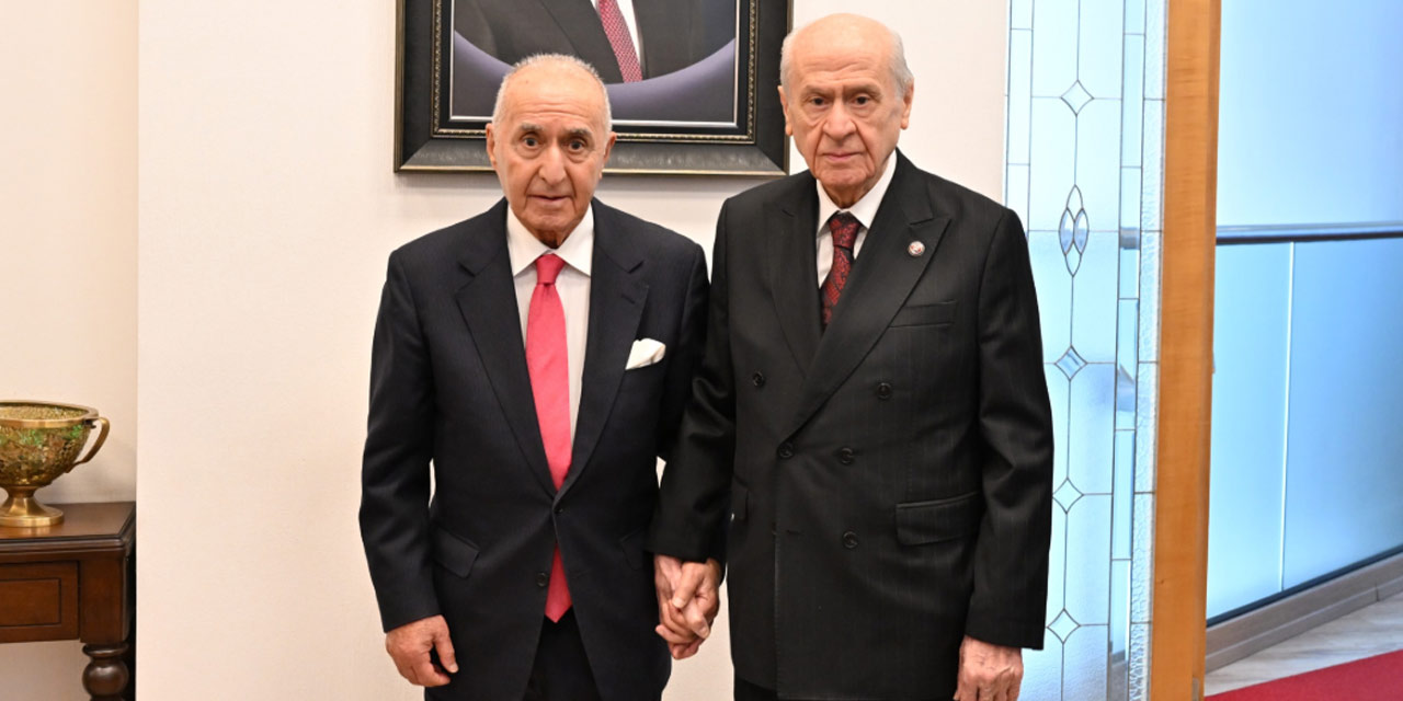 CHP'nin eski genel başkanı Hikmet Çetin’den Bahçeli’ye ziyaret