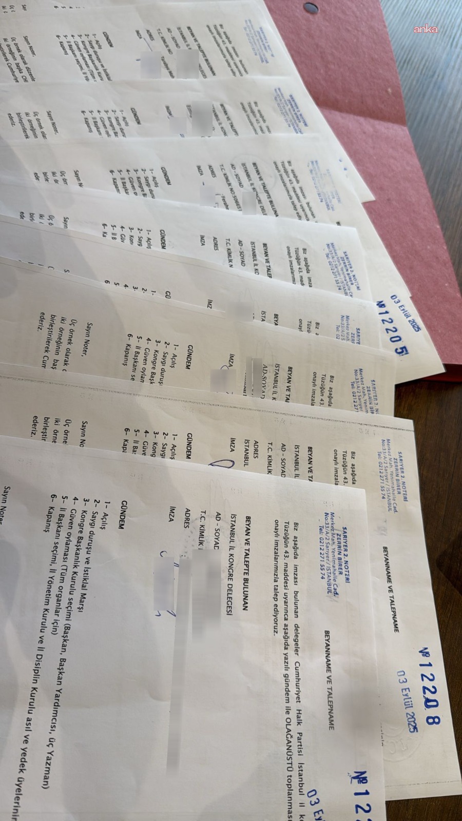 CHP'li delegeler, olağanüstü kongrenin toplanması talebiyle noterde imza veriyor