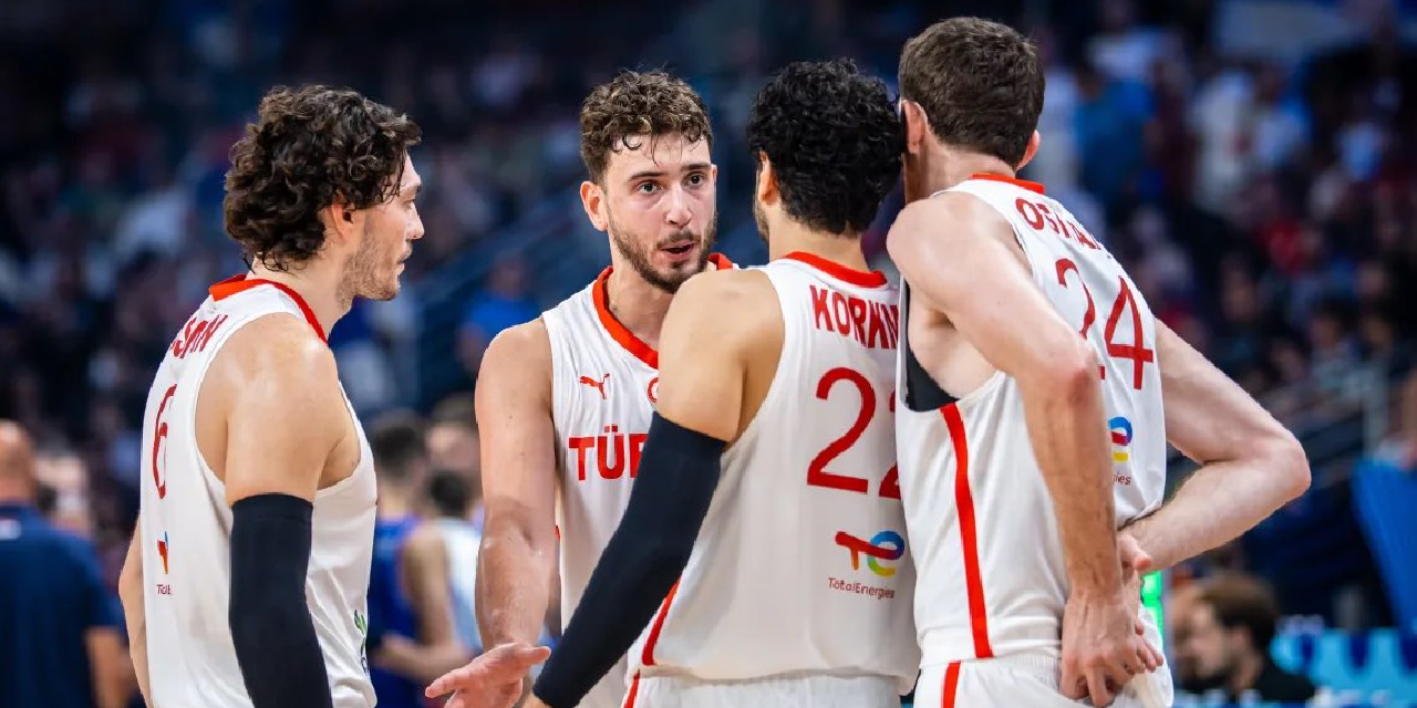 12 Dev Adam'ı Jokic'li Sırbistan da durduramadı! A Milliler liderliği garantiledi