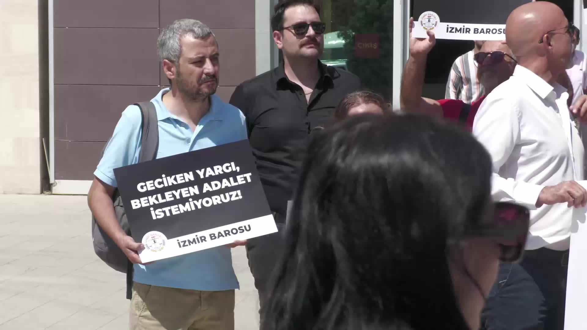 İzmir Barosu’ndan uzun süren yargılamalara tepki: Adalet, zamana yenilmemelidir