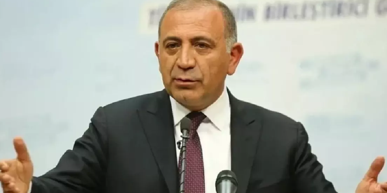 Gürsel Tekin’den kayyım heyetindeki çekilmeler sonrası açıklama: Bir kişi bile yeter