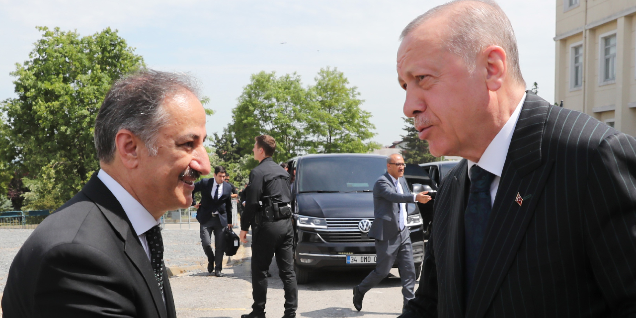 Naci İnci, bir dönem daha Boğaziçi Üniversitesi Rektörlüğü'ne atandı: 4 makamı birden işgal ediyor!