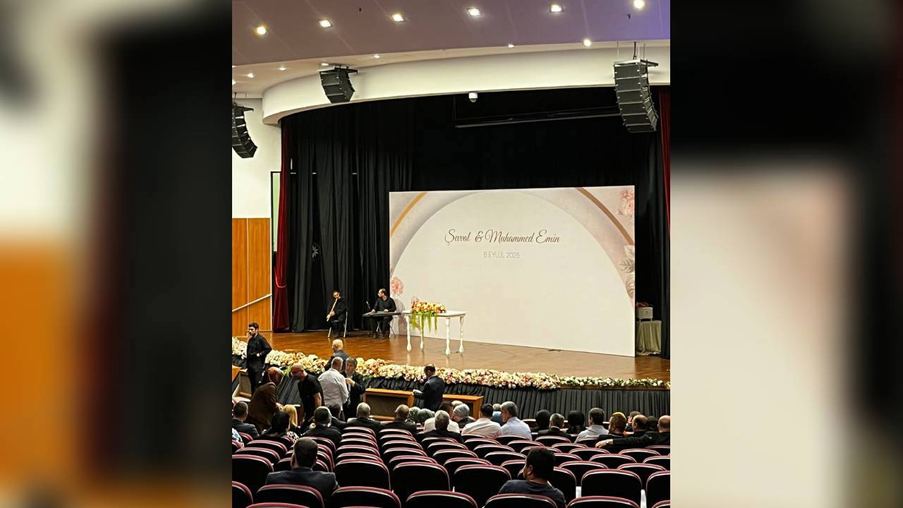 Yıldız Teknik Üniversitesi'nde AKP'li ilçe başkanının oğluna düğün yapıldı