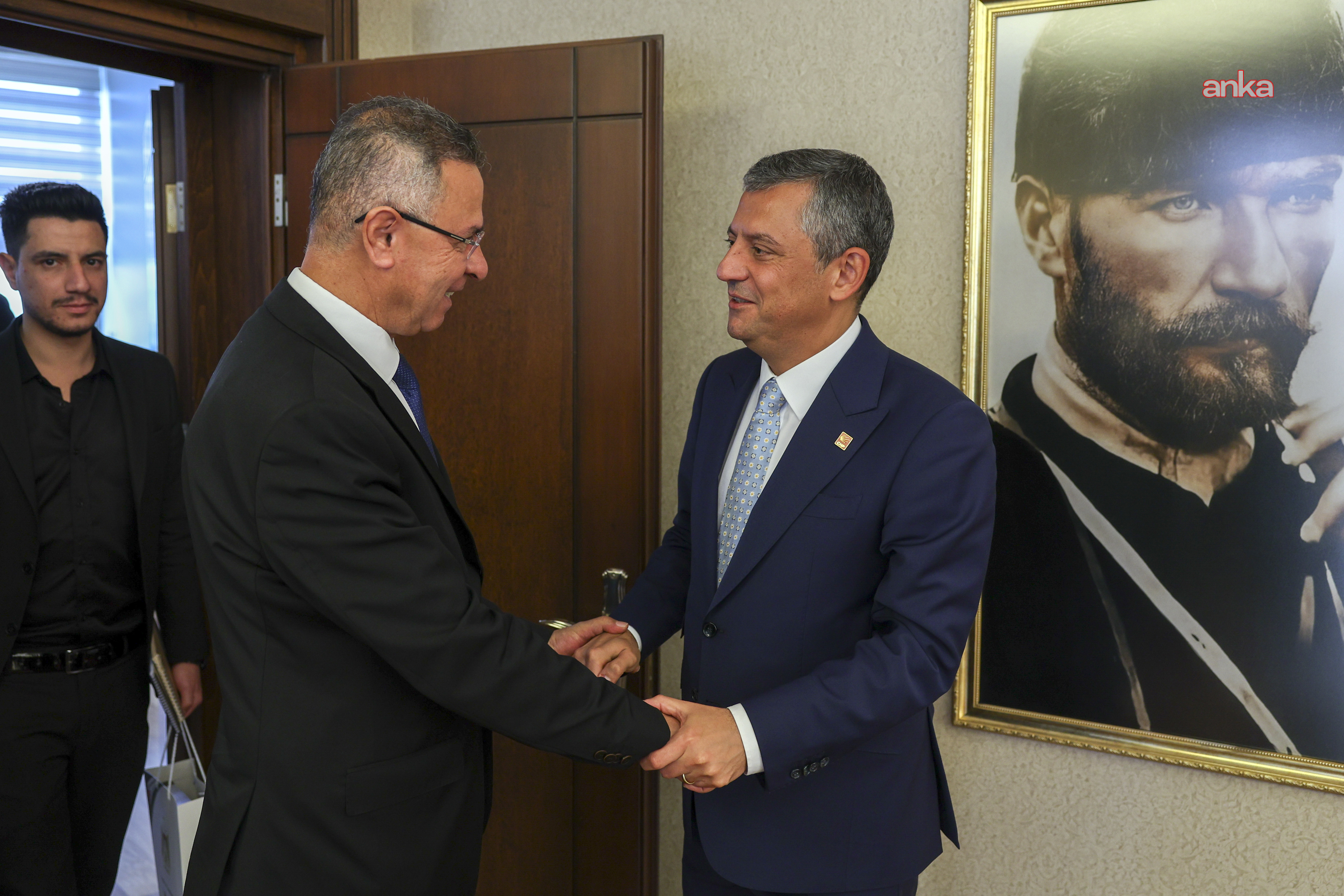 Özgür Özel, Filistin Büyükelçisi Faed Mustafa'yı kabul etti