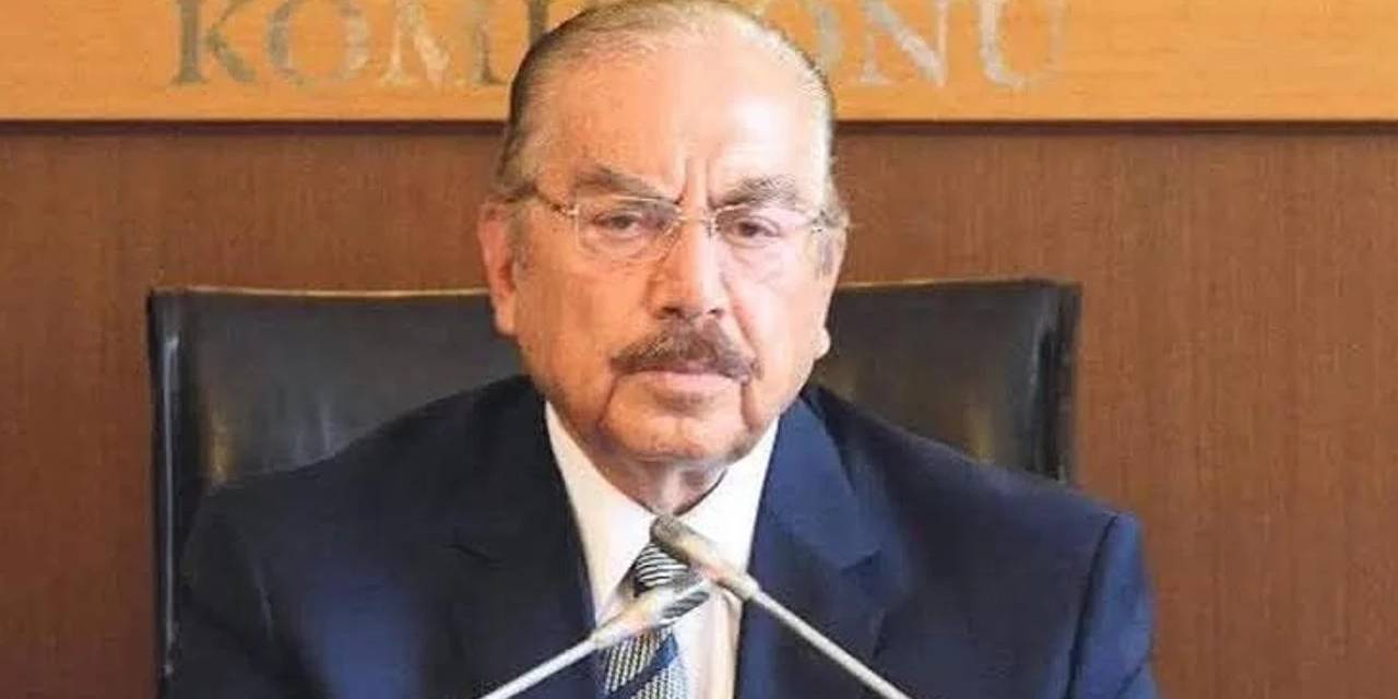 Eski Bakan Agah Oktay Güner hayatını kaybetti