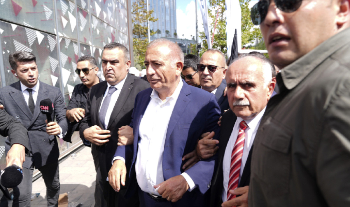 Gürse Tekin il binasına geldi: Yine kargaşa ve arbede çıktı!