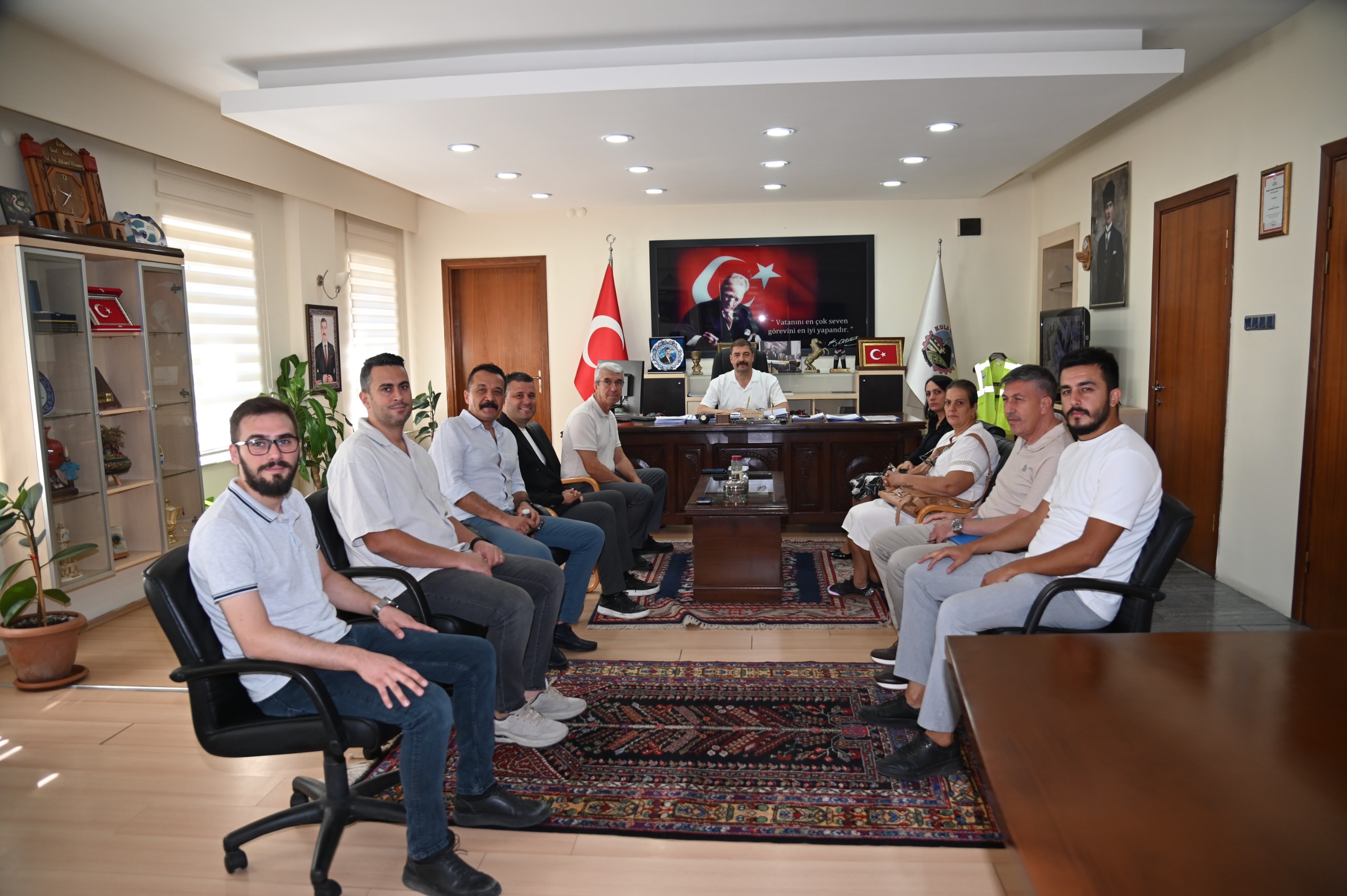 Sokak hayvanları için Kula’da yeni yaşam alanı