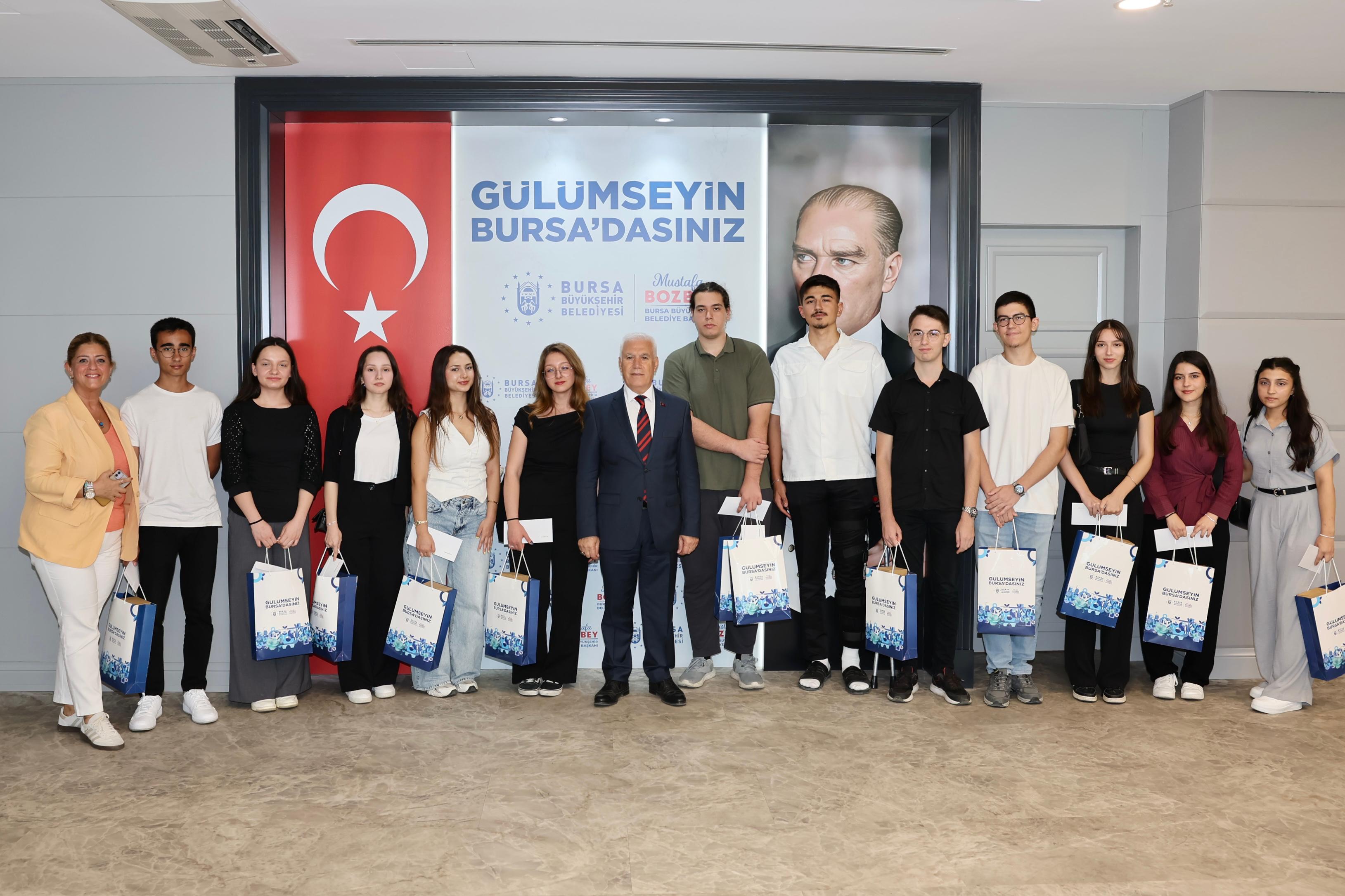 Üniversite hayalleri, Bursa Büyükşehir’le gerçeğe dönüştü