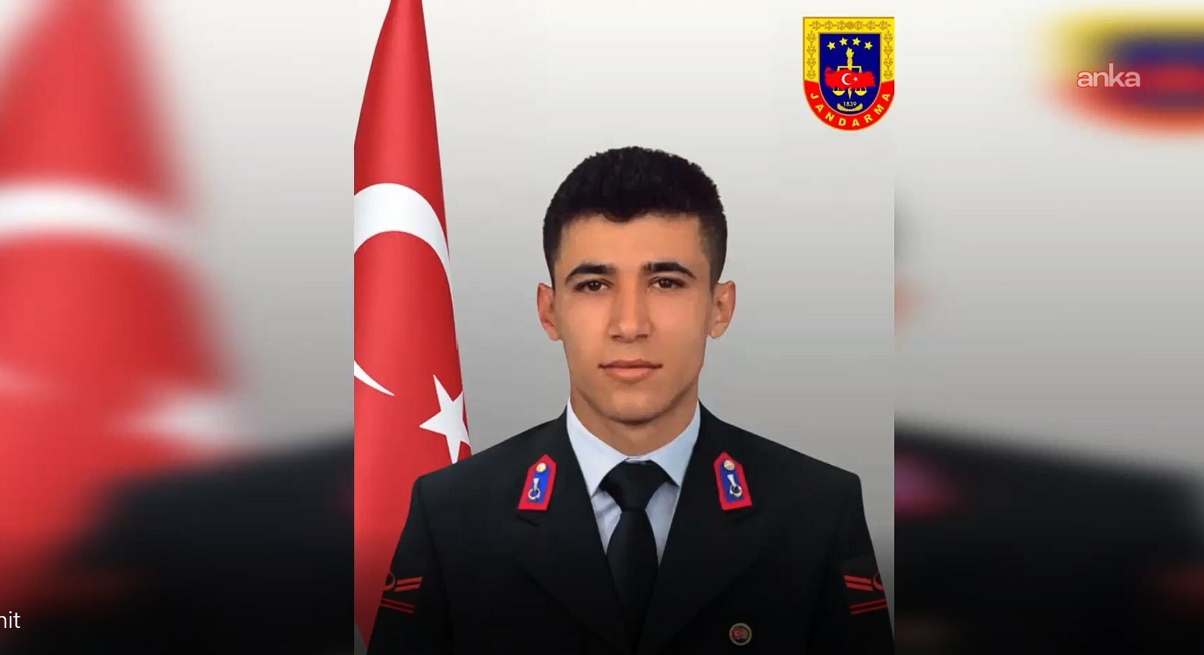 Uzman Çavuş Yücel Yeşil, otomobil çarpması sonucu şehit oldu