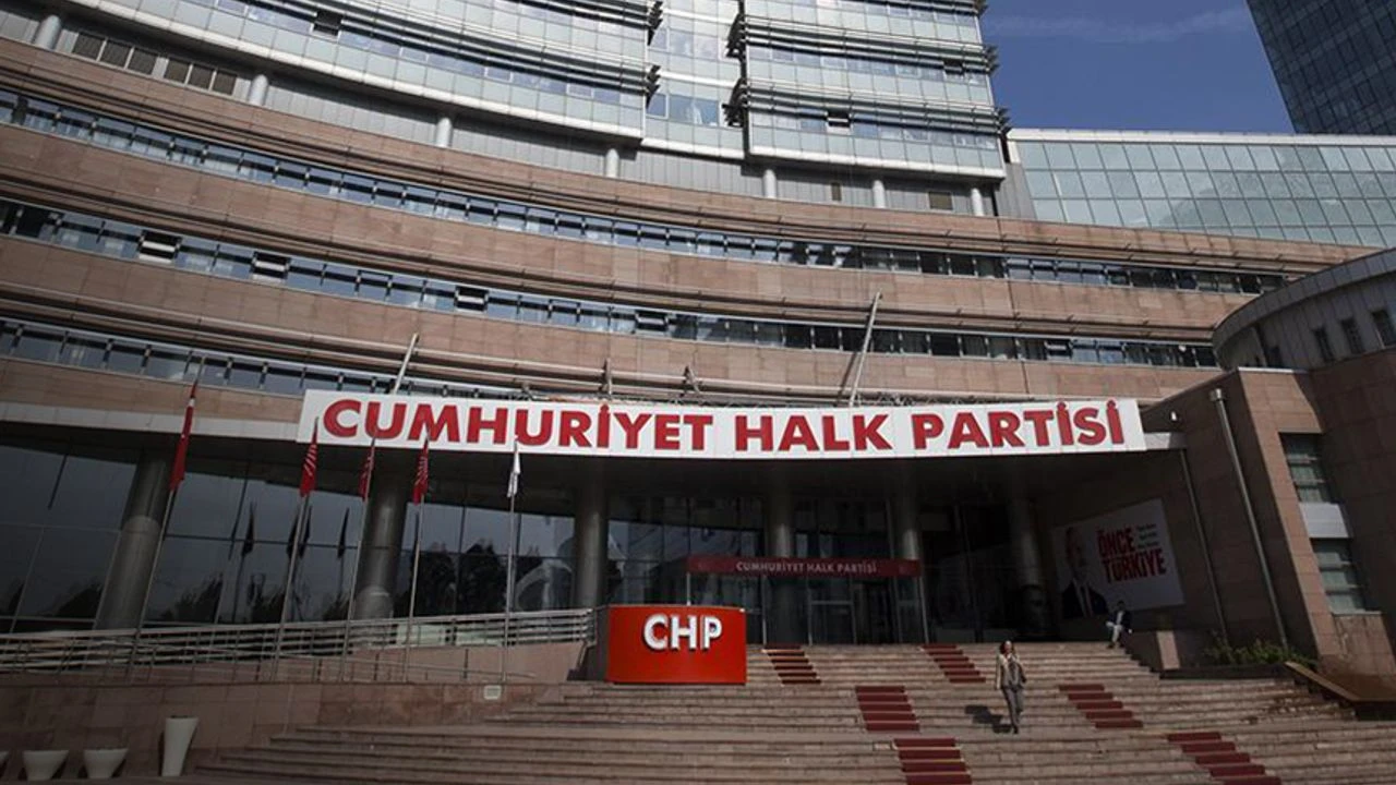 CHP kurmaylarından ilk tepki:  ‘Hem o kurultayı yapacağız hem de…’