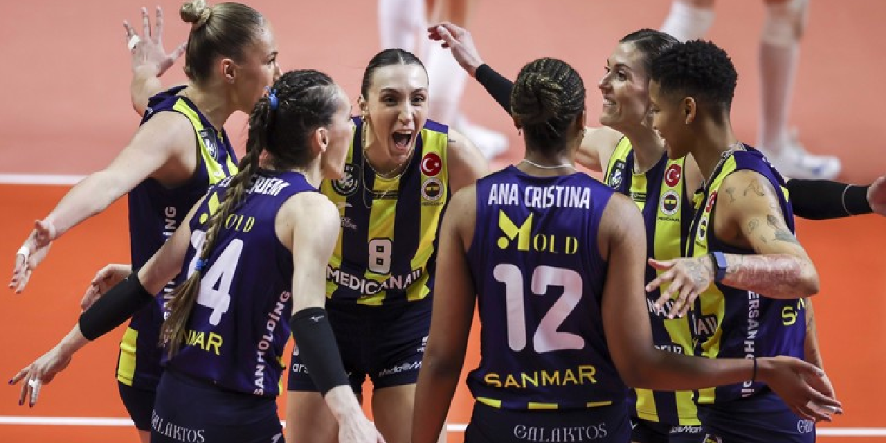 Fenerbahçe'de beklenmedik ayrılık! Kaçan şampiyonluğun bileti menajere kesildi