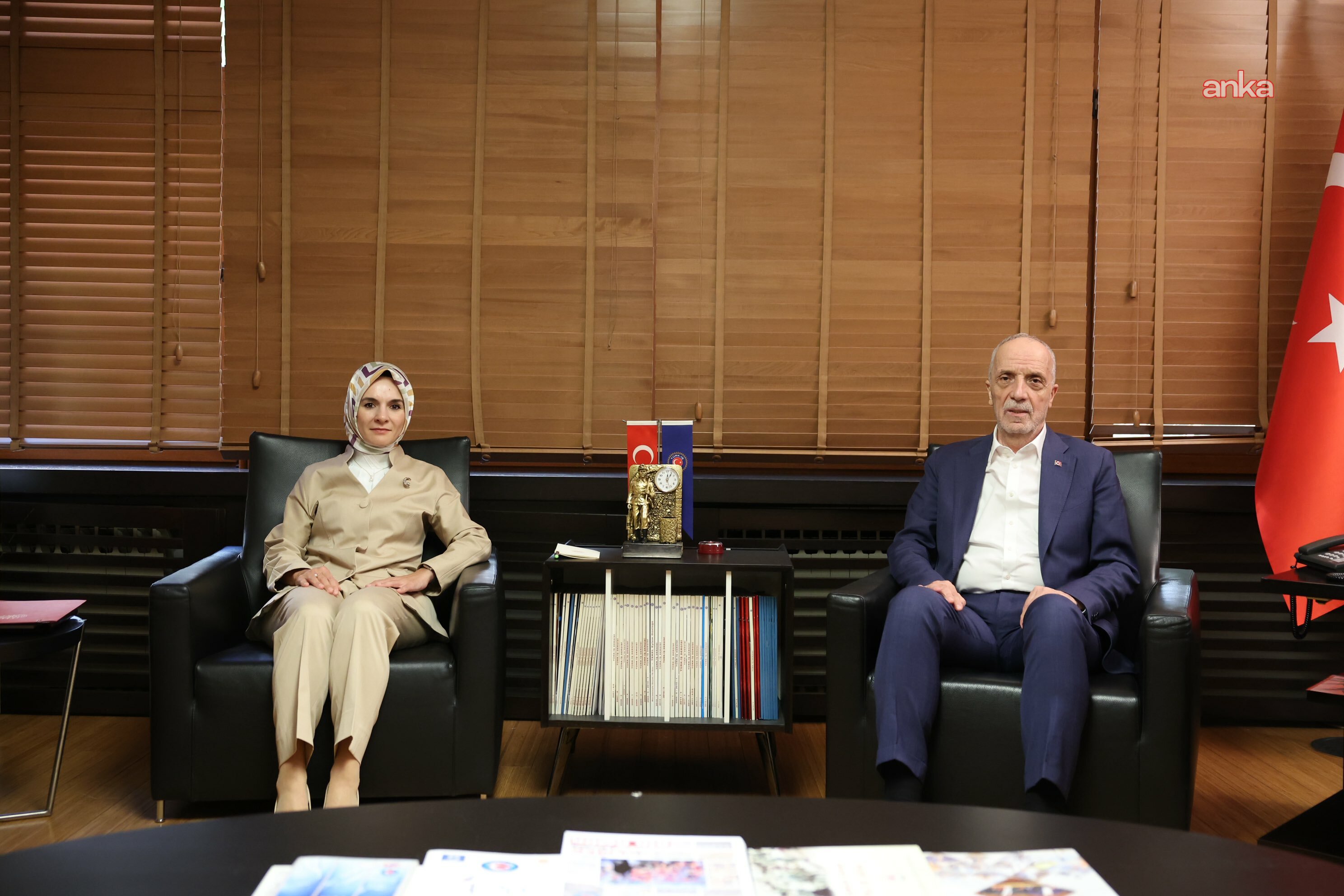 Bakan Göktaş, TÜRK-İŞ Başkanı Ergün Atalay ile görüştü