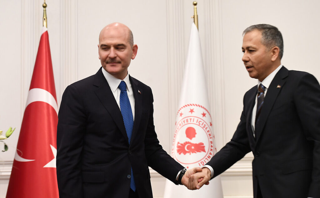 Kulis: "Soylu’nun şikâyeti sonrasında, MHP Genel Merkezi’nden Yerlikaya’ya 'ayar' geldi!"