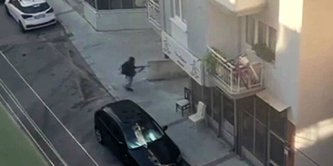 İzmir'de 2 polisi şehit eden saldırganın ifadesi ortaya çıktı: “İzmir Fuarı’na saldırmayı düşündüm, sonra vazgeçtim"