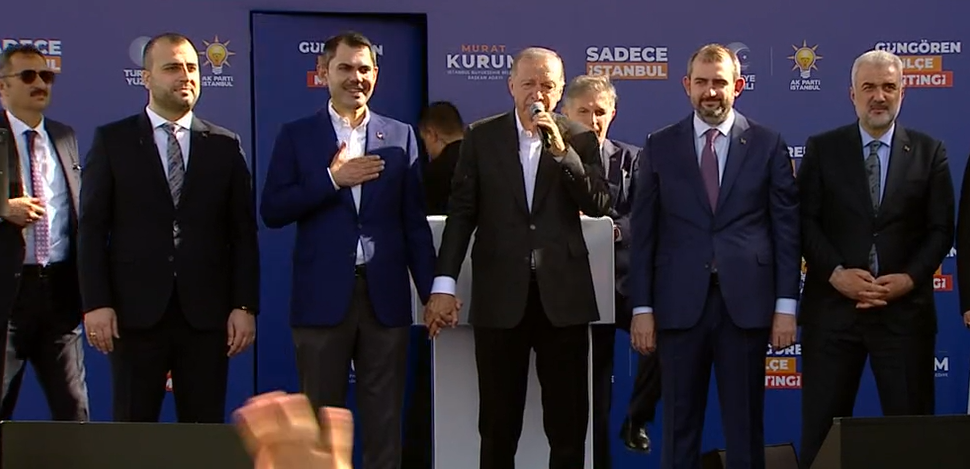 Cumhurbaşkanı Erdoğan, son mitingini Güngören'de yaptı