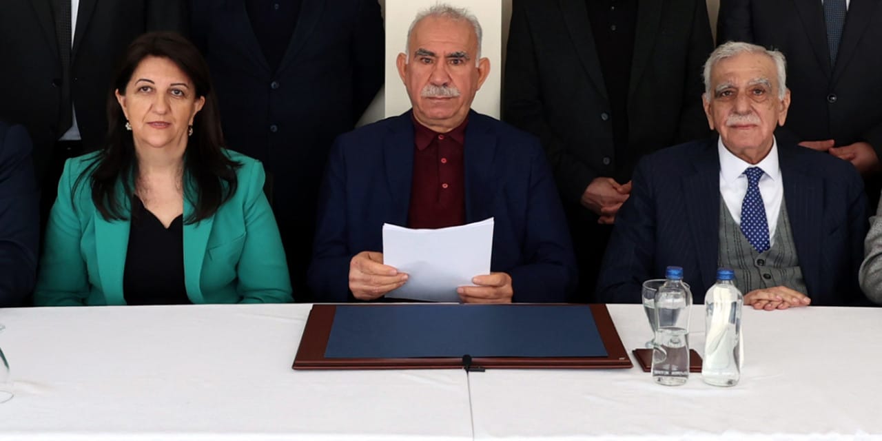 Öcalan'dan Avrupa'ya göç eden gençlere çağrı: ‘Avrupa’dan ise burayı yani İmralı’yı tercih ederim’