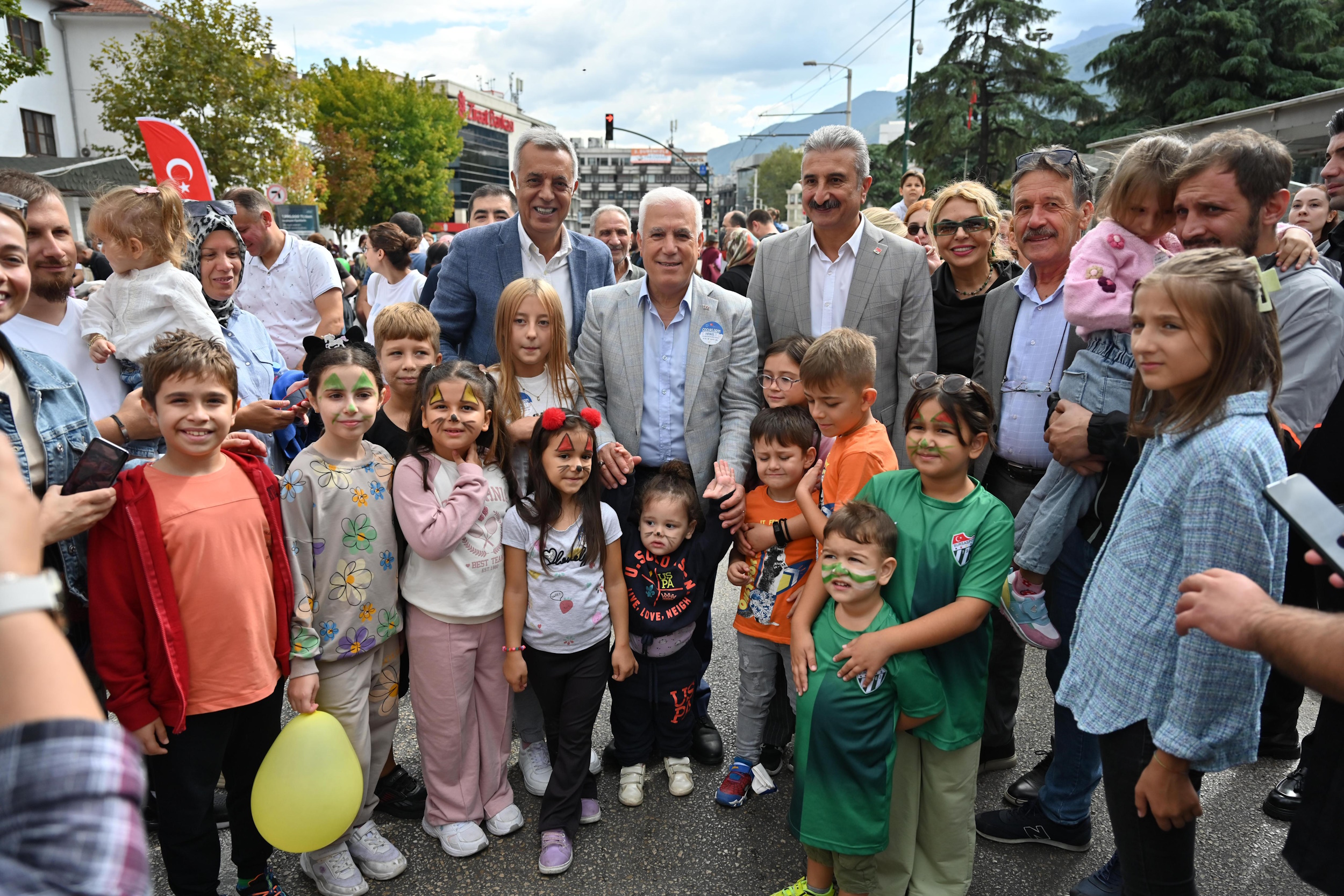 Haydi Çocuklar, Heykel’de Buluşuyoruz