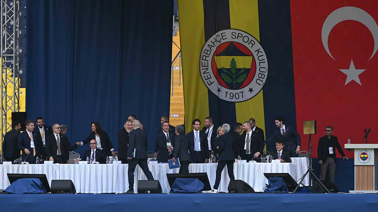 Fenerbahçe 49 bin 268 üyesiyle sandık başında