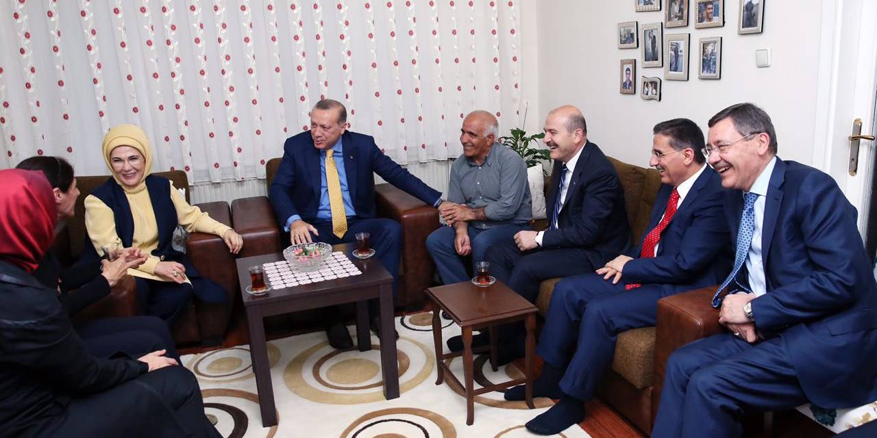 Süleyman Soylu seçim için sahaya indi