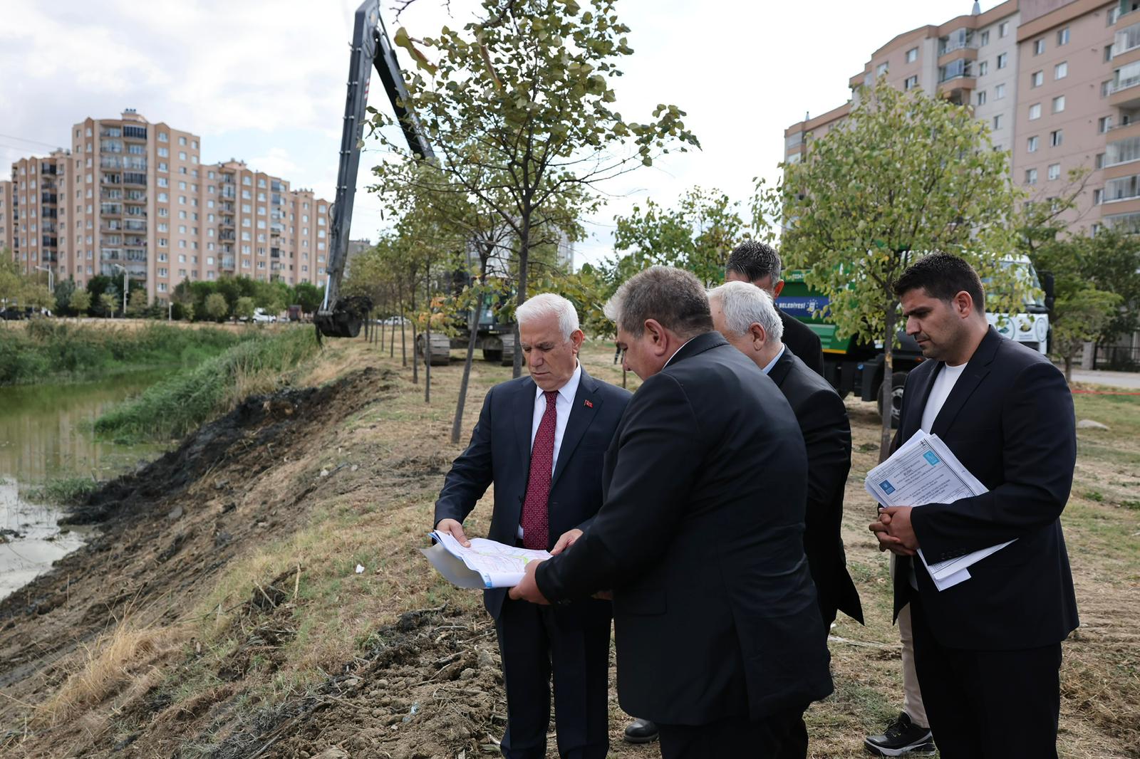 Sel riskine karşı derelerde temizlik seferberliği