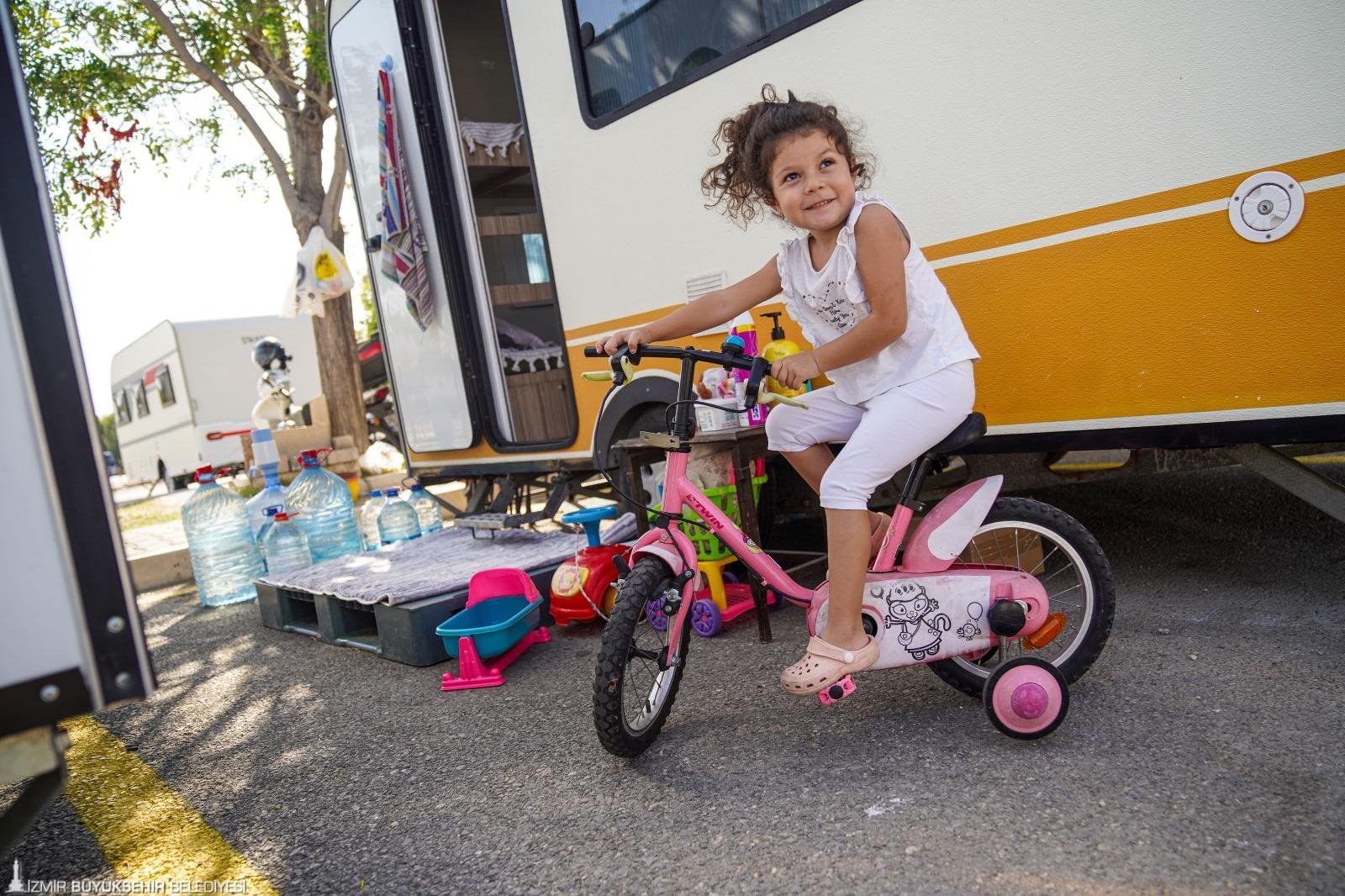 Karavancıların tercihi İnciraltı Karavan Parkı
