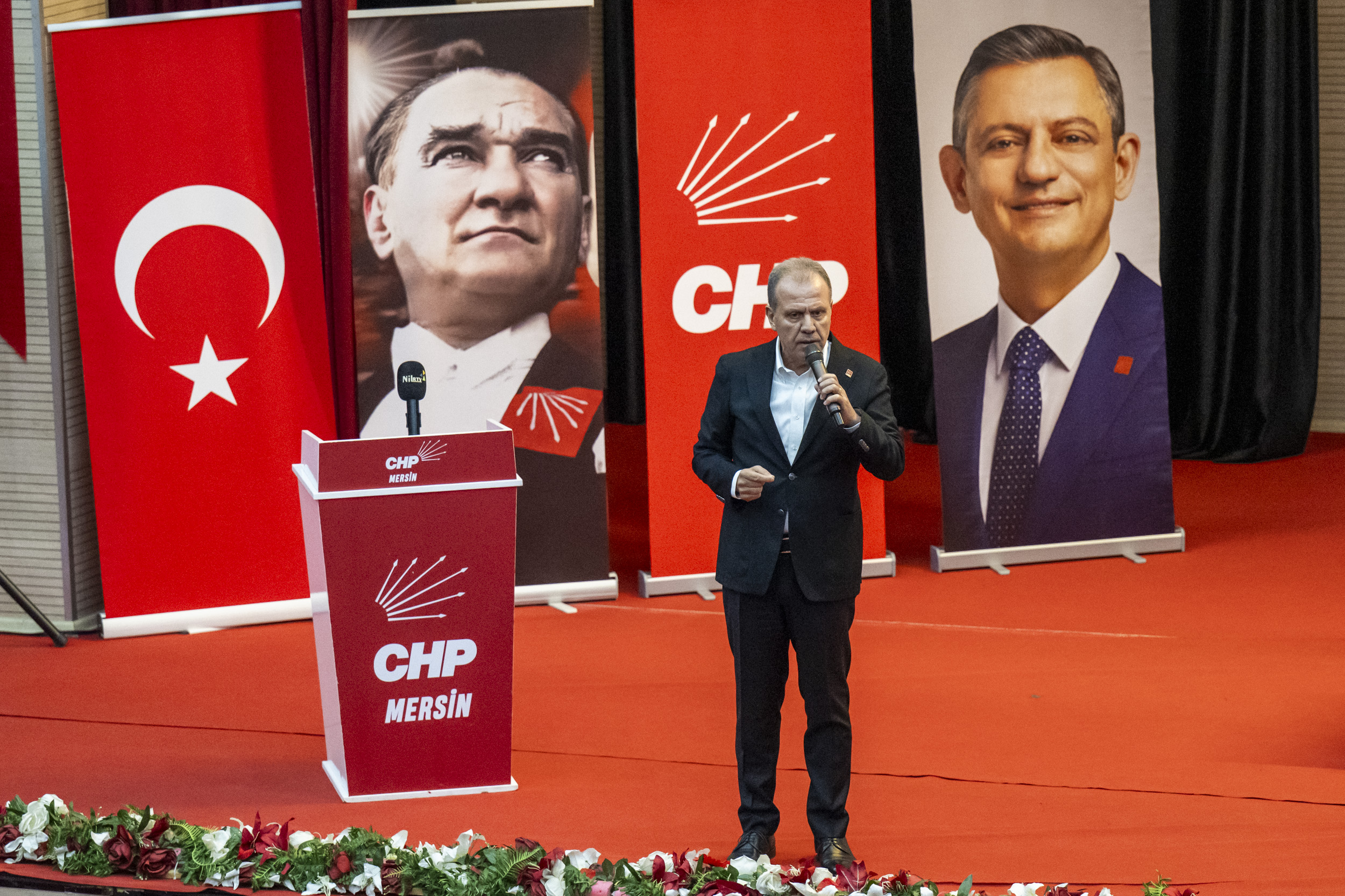 Vahap Seçer: “CHP, Türkiye Cumhuriyeti’nin sigortası ve demokrasinin öncüsüdür”