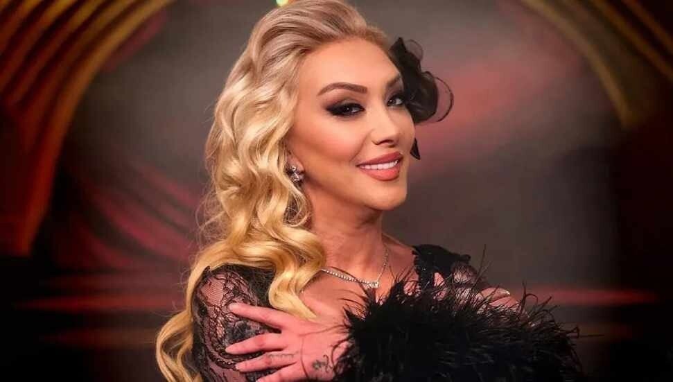 Şarkıcı Güllü balkondan düşerek hayatını kaybetti