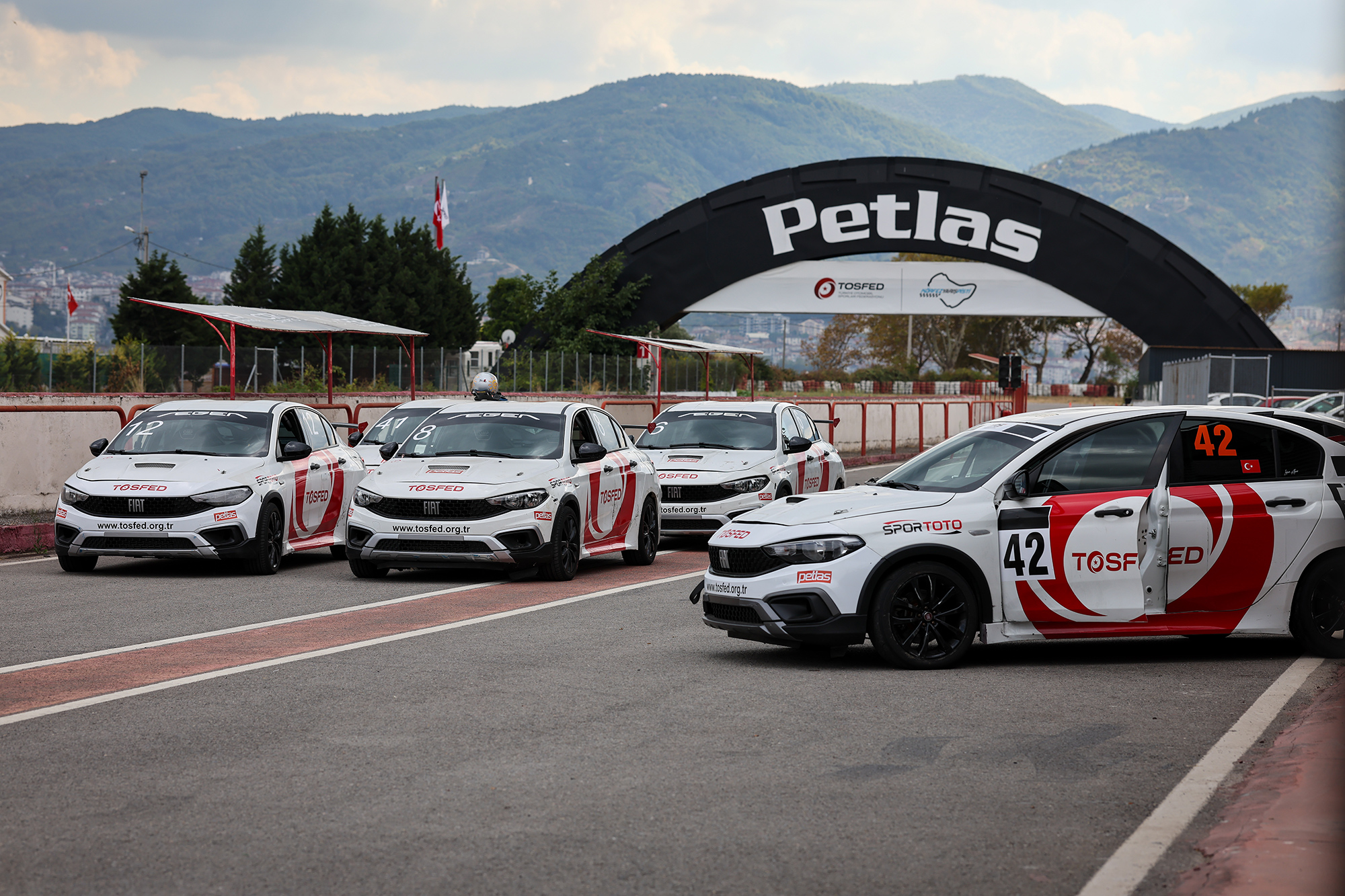 Motor sporlarının yeni yıldızları Körfez Pisti’nde belirlenecek