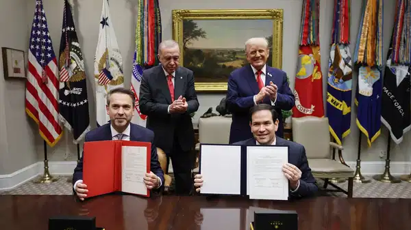 İşte Trump’ın önündeki Türkiye anketi