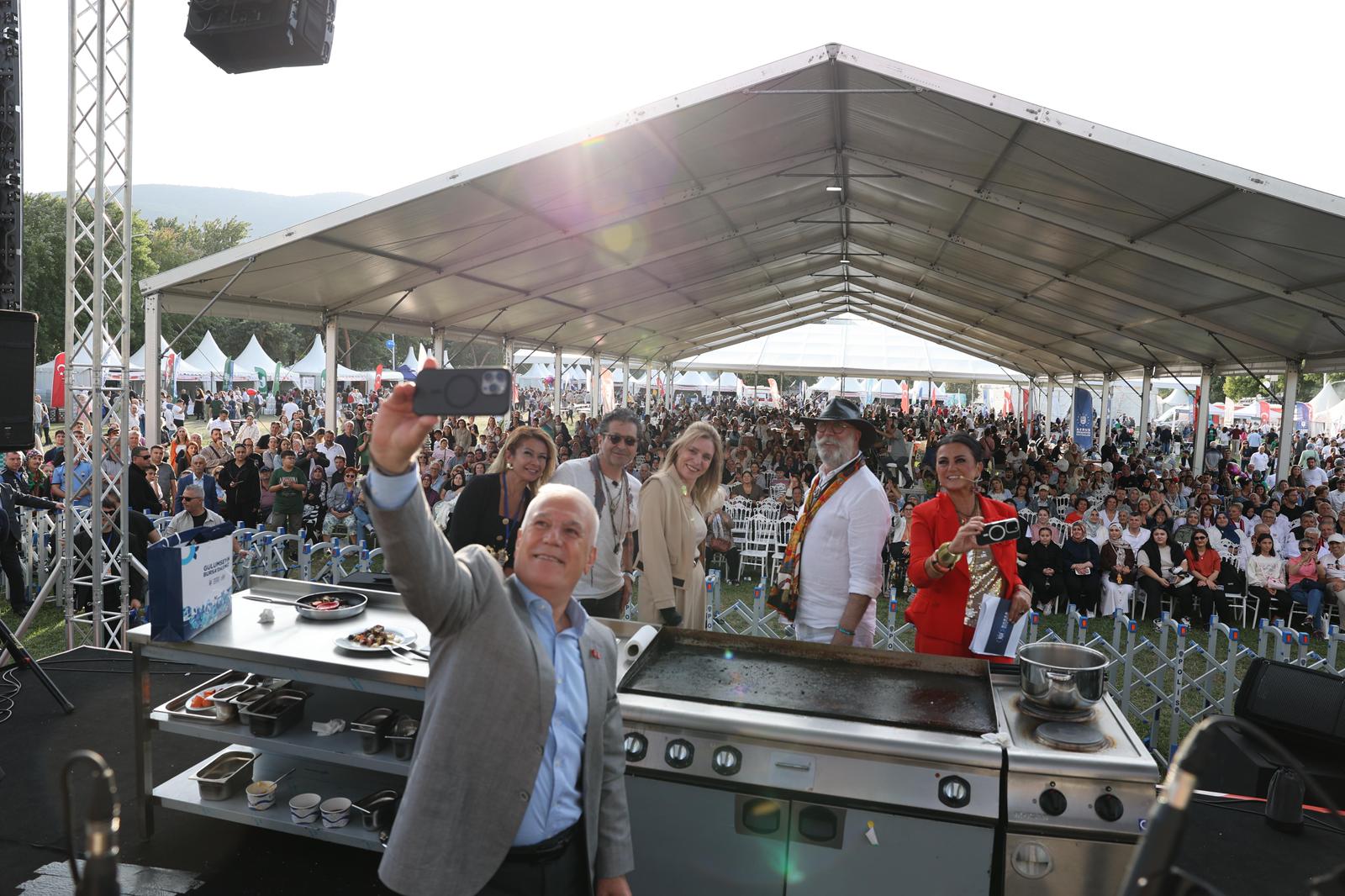 Bursa'nın gastronomi şölenine usta şeflerden tam not