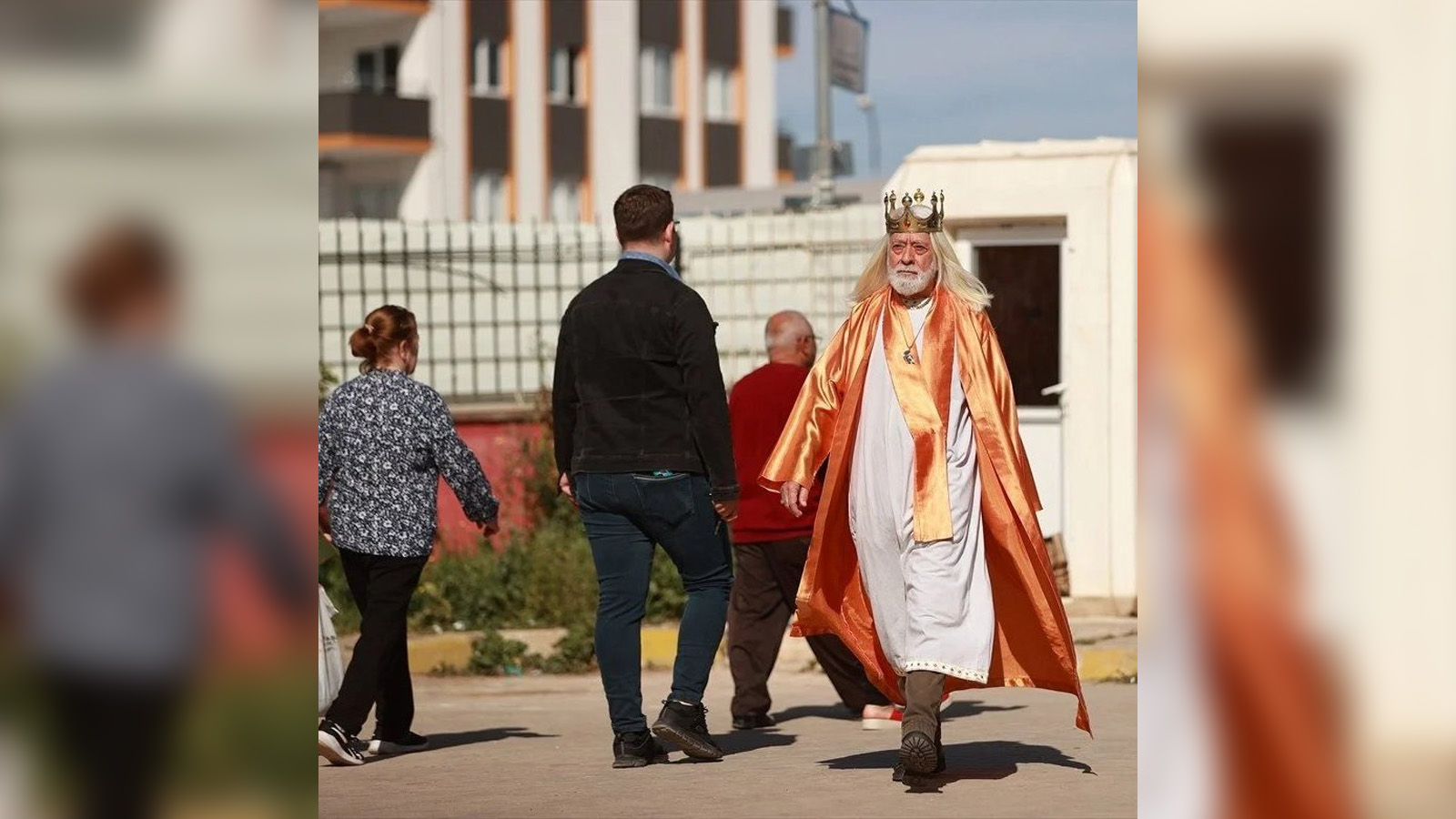 "Adana Kralı" da oy kullandı