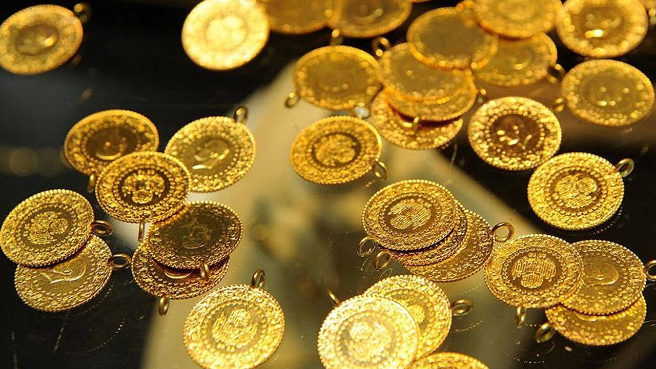 Altın fiyatları yönünü aşağı çevirdi