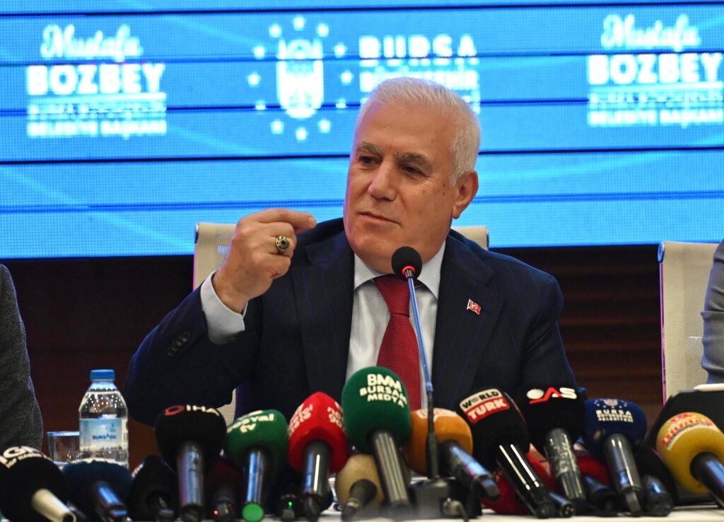 Bursa Büyükşehir Belediye Başkanı Mustafa Bozbey’den açıklama: ‘Yeraltı su seviyesi 250 metrelere kadar indi’