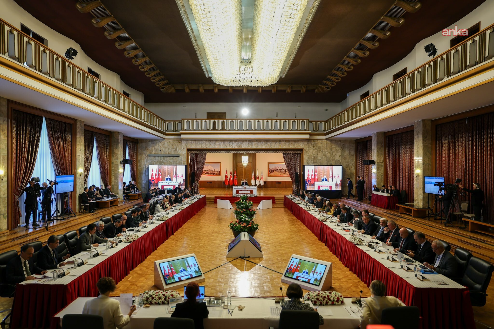 Komisyonda bu hafta hangi kurumlar dinlenecek?