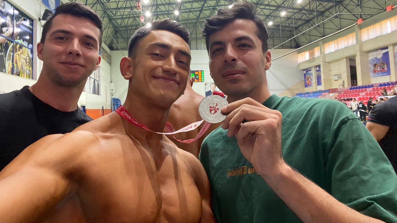 İhraç edilen teğmen Vücut Geliştirme Şampiyonası'nda derece aldı!