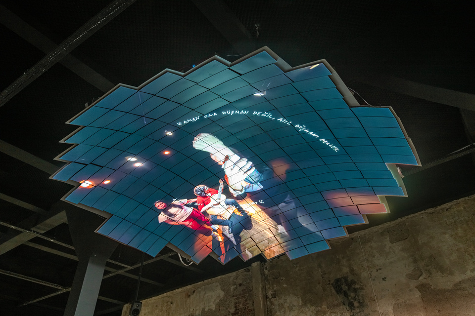 18. İstanbul Bienali'ne yoğun ilgi