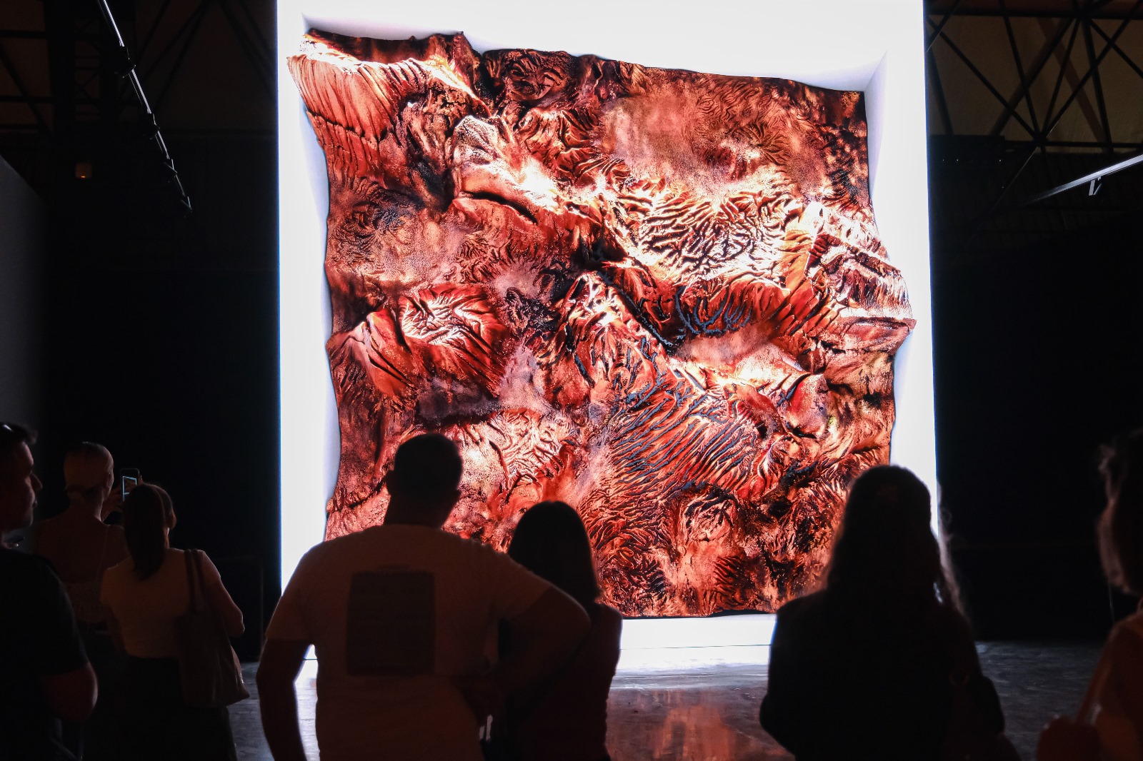 İzmir’de Refik Anadol sergilerine yoğun ilgi: Tarih 21 Aralık’a uzatıldı