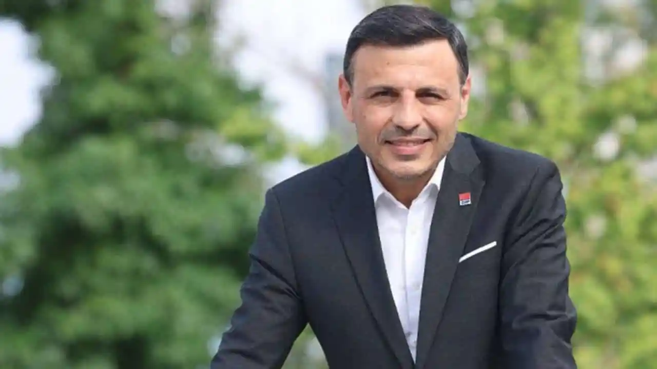 CHP İstanbul İl Başkanı Özgür Çelik: Herkesi demokrasiye sahip çıkmaya davet ediyorum