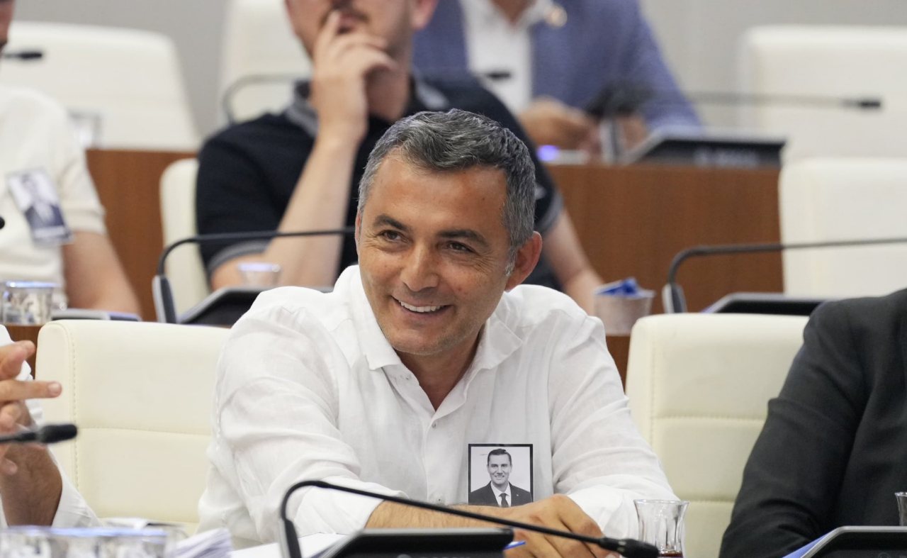 Manavgat Belediye Başkanı Niyazi Nefi Kara, CHP'den istifa etti