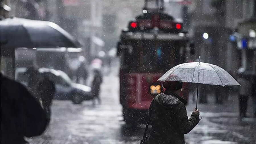 Meteoroloji hafta sonu için uyardı: 5 bölgeyi fırtına ve yağış bekliyor