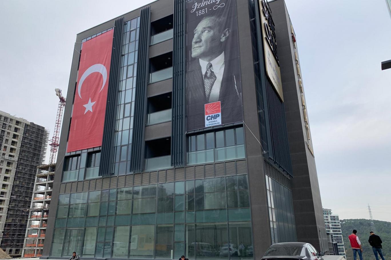 CHP İstanbul İl başkanlığında seçim telaşı sürüyor