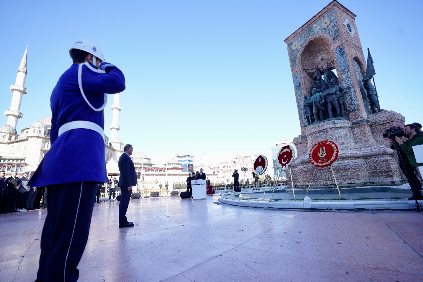 İstanbul’un Kurtuluşu’nun 102. Yılı Taksim’de kutlandı