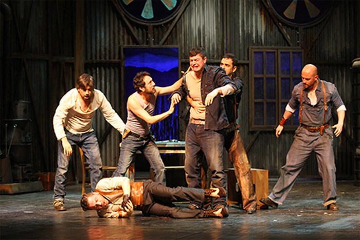 “Fareler ve İnsanlar” 13 Ekim’de Fişekhane’de prömiyer yapacak