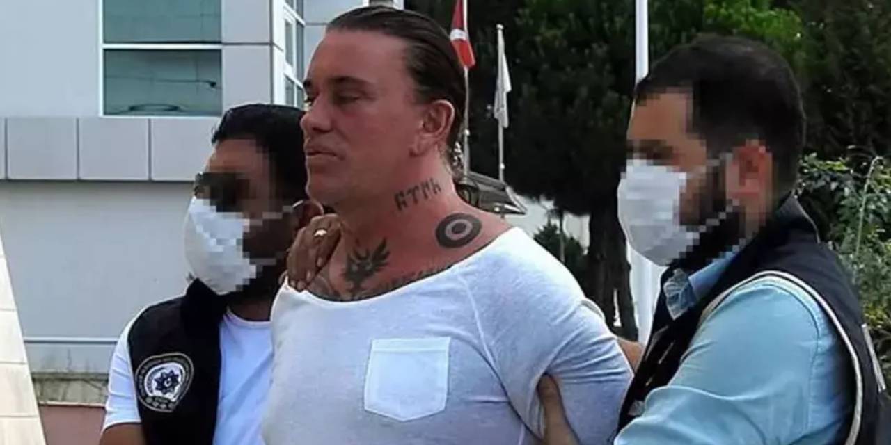 Necati Arabacı İzmir'de havalimanında yakalandı