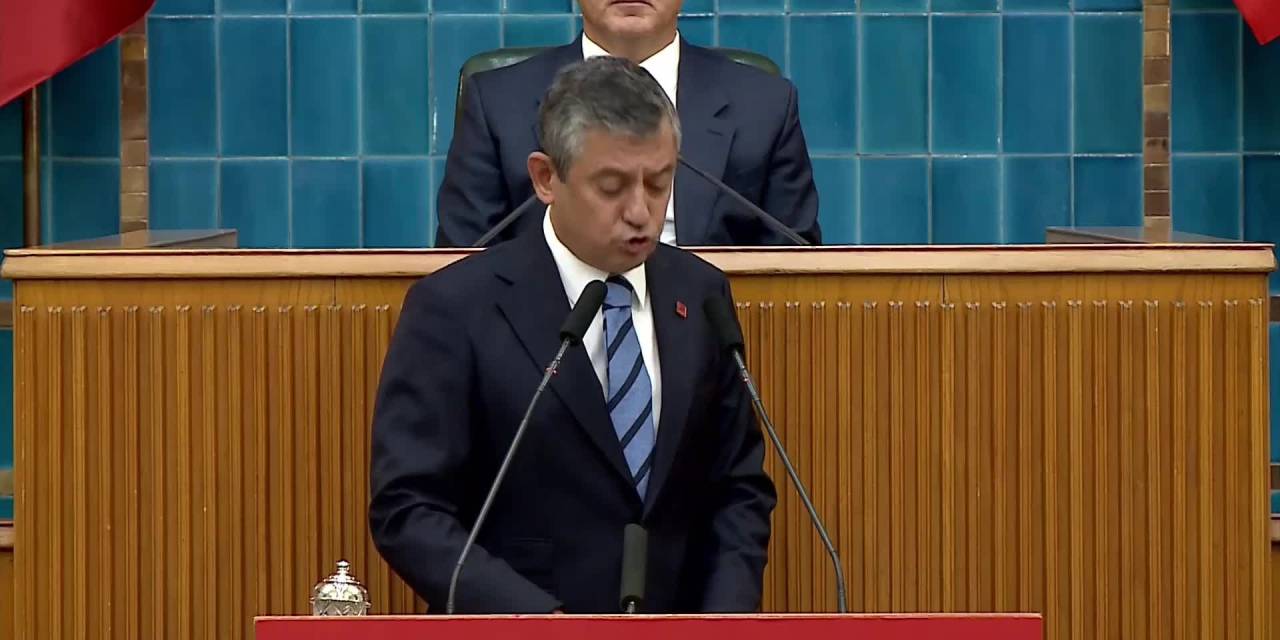 Özgür Özel'den Bahçeli'ye flaş yanıt